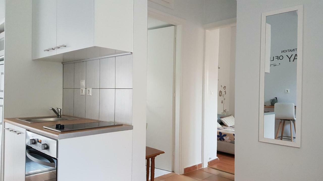 אתונה Cozy Seaside Studio In Lemos Vouliagmenis מראה חיצוני תמונה
